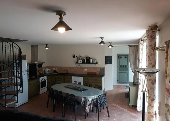 De La Houssiere Joue-du-Bois